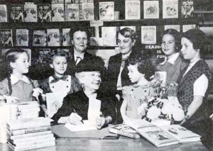 Laura- wilder-booksigning
