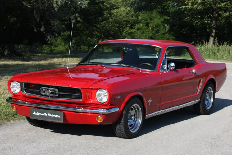 Is the ford mustang named after the horse #1